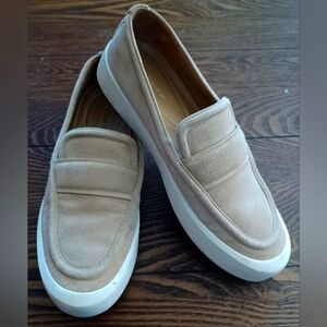 VINCE Tan Slip-On Loafers